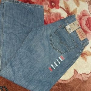 NWT Mens Slim Fit (Boot Cut) LEVI'S 527
